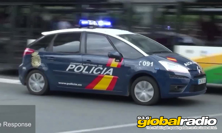 Police Stop Knife Wielding Man In Fuengirola