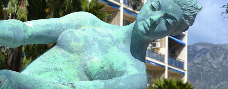 A Statue on the Paseo Maritimo in Marbella - Global Radio Focus on Marbella